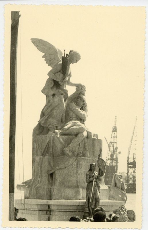 Monument aux mort 1924_(1M6)