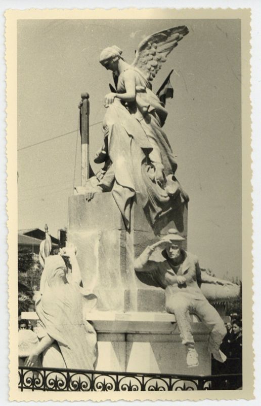 Monument aux mort 1924_(1M6)